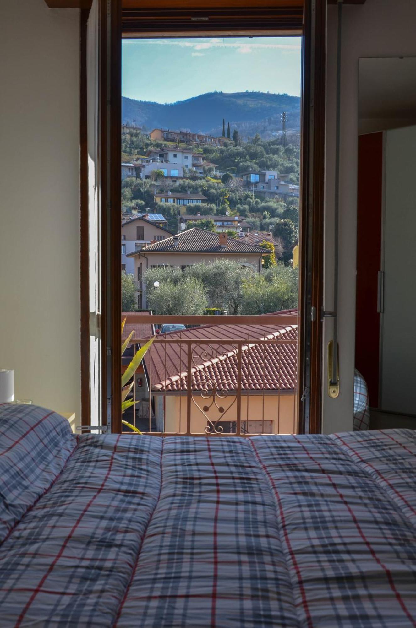 Blue Lagoon Home Sulzano Extérieur photo